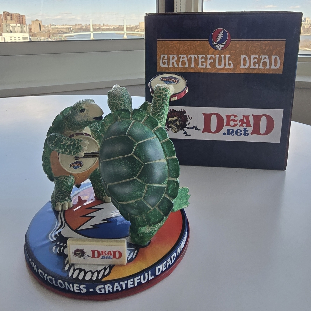 Brooklyn Cyclones Grateful Dead Terrapin Station Figurine